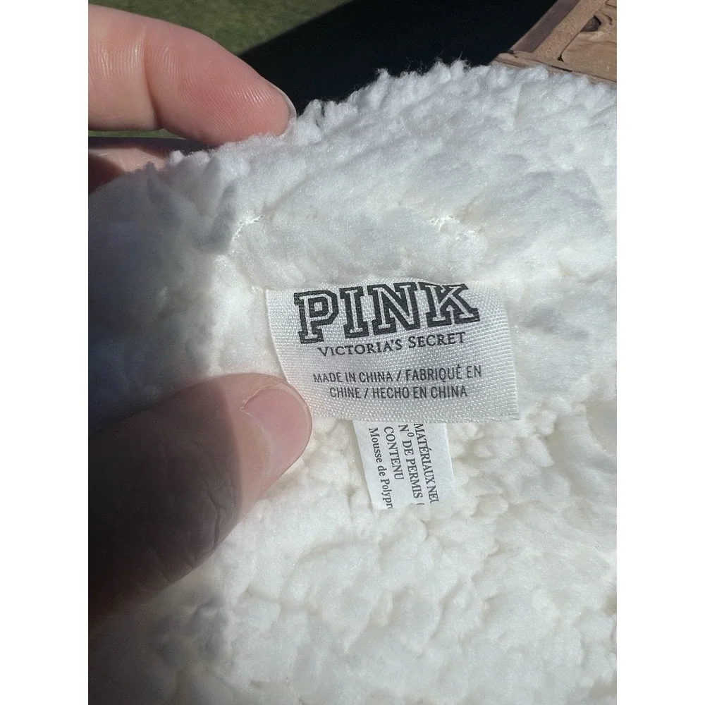 Victoria's Secret Beanie Toque Adult One Size Cream PINK Poly Sherpa Lined